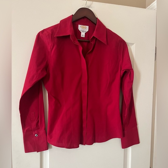 Talbots Tops - Talbots Wrinkle Resistant Stretch Raspberry Button Down Shirt Women’s Size 6
